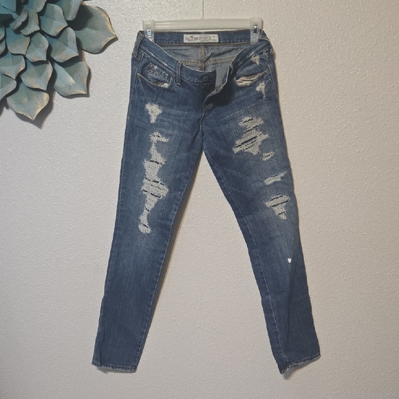 Hollister Blue Skinny Jeans Distressed Style - Picture 1 of 3